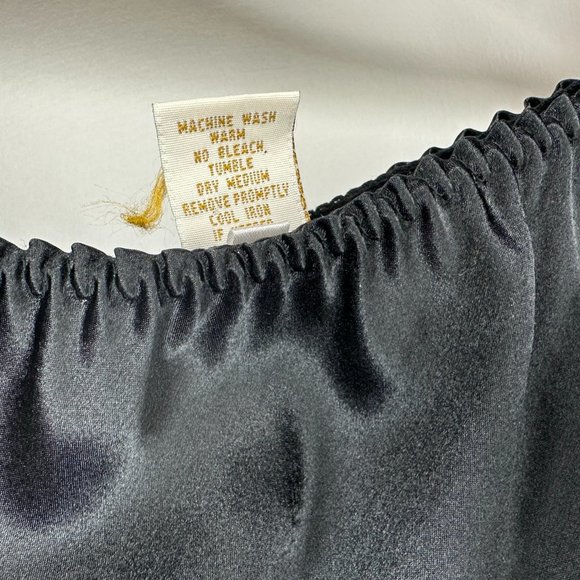 Victoria's Secret Slip - Picture 5 of 7